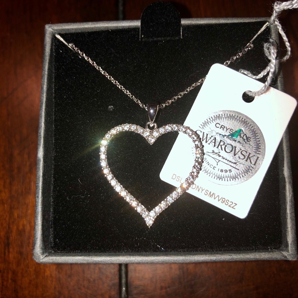 New Nic & Sid Crystal Heart Necklace